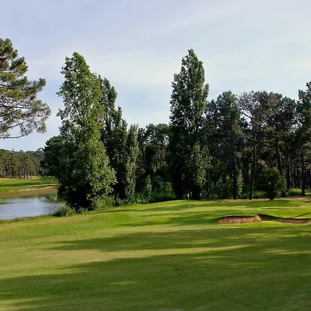 Aroeira Gardens Golf & Beach Apartamento *