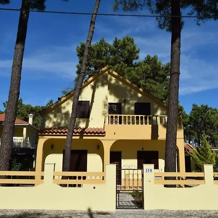 Apartamento Aroeira Gardens Golf & Beach