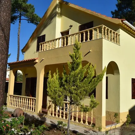 Aroeira Gardens Golf & Beach *
